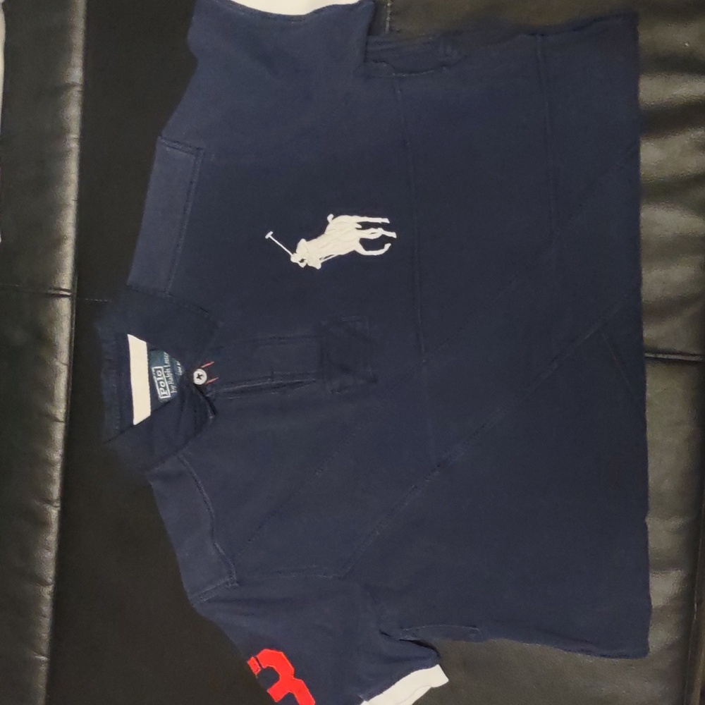 Bundle of polos - Picture 8 of 9